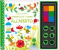 All'aperto. Disegno con i timbri. Ediz. a colori. Con gadget