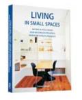 Living in small spaces. Ediz. multilingue