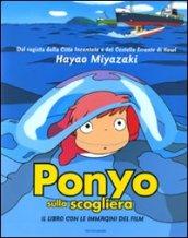 Ponyo sulla scogliera. Il libro con le immagini del film