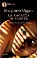 La ragazza di fronte