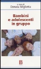 Bambini e adolescenti in gruppo