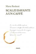 Scalzi davanti a un caffè