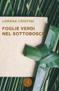 Foglie verdi nel sottobosco