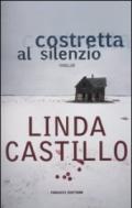 Costretta al silenzio