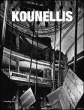 Jannis Kounellis. Catalogo della mostra (Bari, 15 maggio-20 settembre 2010). Ediz. italiana e inglese