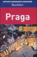Praga. Con carta stradale 1:17 000. Ediz. illustrata