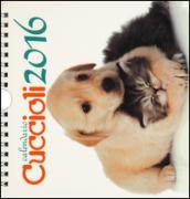 CALENDARIO CUCCIOLI DESK 2016