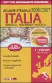 Atlante stradale Italia 1:250.000 2006-2007. Con CD-ROM