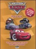 Il mondo di Cars. Play box. Libro puzzle con adesivi