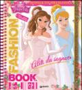 Abiti da sogno. Fashion book. Disney princess. Con adesivi