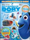 Collezione acquatica di adesivi. Alla ricerca di Dory. Con adesivi. Ediz. illustrata