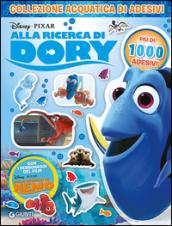 Collezione acquatica di adesivi. Alla ricerca di Dory. Con adesivi. Ediz. illustrata