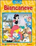 Biancaneve. A spasso con i puzzle. Libro puzzle. Ediz. illustrata