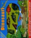 Dinosauri. Leggi e gioca. Ediz. illustrata. Con gadget