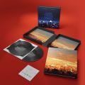 Claudio Baglioni. La vita è adesso. Il sogno è sempre (Cofanetto super deluxe in edizione limitata). Con libro d'artista, doppio album in vinile e cartolina autografata. Edizione 40° anniversario. Ediz. limitata