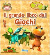 Il grande libro dei giochi. Con adesivi