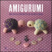 Amigurumi. Uno zoo all'uncinetto in palmo di mano. Ediz. illustrata