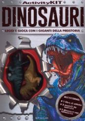 Dinosauri. Activity kit. Ediz. a colori. Con gadget