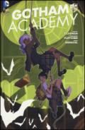 Gotham Academy. 1.