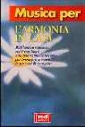 Musica per l'armonia in casa. Dall'antica sapienza del feng shui una nuova musicoterapia per imparare a vivere in un'oasi di vera pace. Con CD