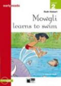 Mowgli learns to swim. Con audiolibro