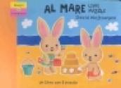 Allegri coniglietti al mare. Libro puzzle