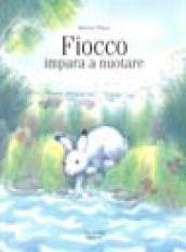 Fiocco impara a nuotare