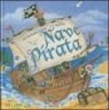 Un'avventura sulla nave pirata. Libro pop-up