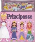 Principesse. Con oltre 50 calamitine magiche! Ediz. illustrata