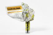 Crumpled city map. Barcelona. Ediz. multilingue