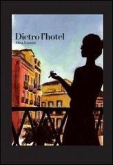 Dietro l'hotel