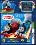 L'amicizia vince sempre! Thomas & friends. Albo magico. Con gadget