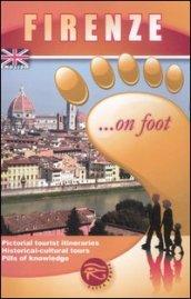 Firenze... a piedi. Ediz. inglese