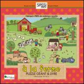 A la ferme. Puzzle géant & livre. Ediz. illustrata