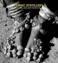 Ethnic jewellery. From Africa, Asia and Pacific Island