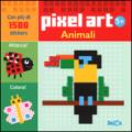 Animali. Pixel art. Con stickers. Ediz. illustrata