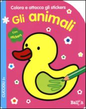 Gli animali. Cuccioli. Colora e attacca gli stickers. Ediz. illustrata