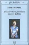 Una scrittura femminile azzurro pallido