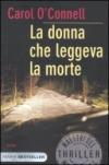 La donna che leggeva la morte