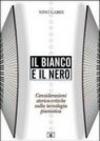 Il bianco e il nero. Considerazioni storico-critiche sulla tecnologia pianistica